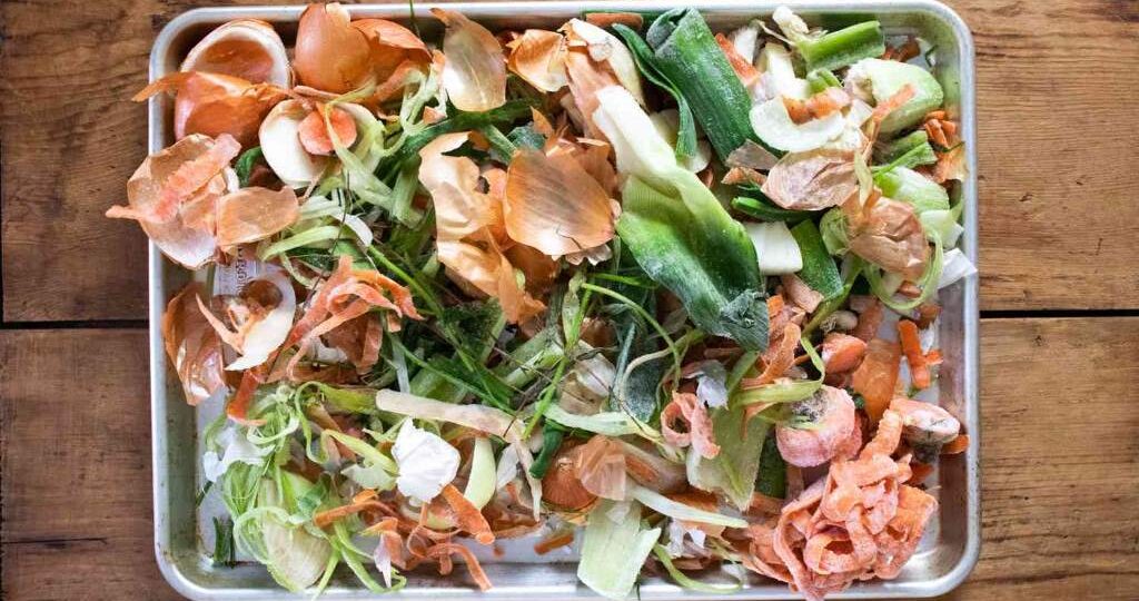 How to Make Vegetable Stock from Frozen Scraps: A Sustainable Kitchen Adventure